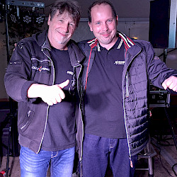 5 für Stimmung am Freitagabend sorgten DJ Ronny und Carly Peran (Foto: DJ Ronny)